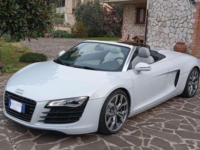 Usata Audi R8 Spyder Comfort 430 CV (316 kW) 2012 Bianco Cabrio