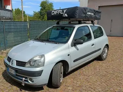 Usata Renault Clio II 58 CV (42 kW) 2004 Berlina