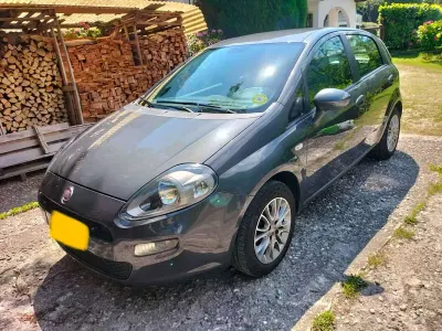 Usata Fiat Punto Pop 69 CV (50 kW) 2012 Grigio Utilitaria