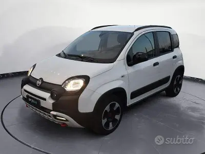 Usata Fiat Panda Cross Cross 69 CV (50 kW) 2024 Bianco Utilitaria