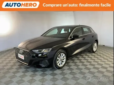 Usado Audi A3 110 CV (80 kW) 2021 Negro Berlina