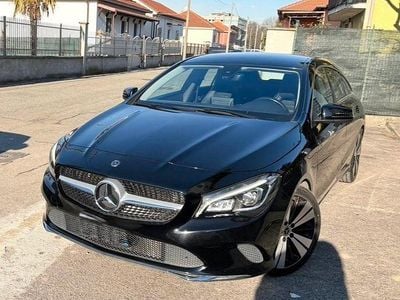 Usata Mercedes CLA200 163 CV (119 kW) 2019 Nero Station wagon