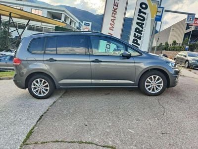 Usata VW Touran Business 150 CV (110 kW) 2019 Grigio Monovolume