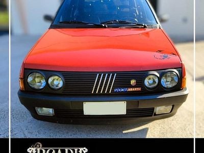 Käytetty Fiat Ritmo Abarth 131 HP (96 kW) 1989 Punainen Sedan