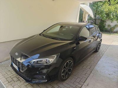 Usata Ford Focus ST-Line 182 CV (133 kW) 2019 Nero Berlina