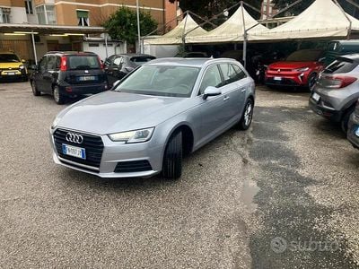 Usata Audi A4 Business 150 CV (110 kW) 2018 Grigio Station wagon