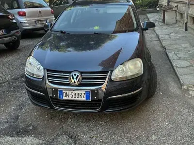Usata VW Golf VI Highline 110 CV (80 kW) 2008 Utilitaria