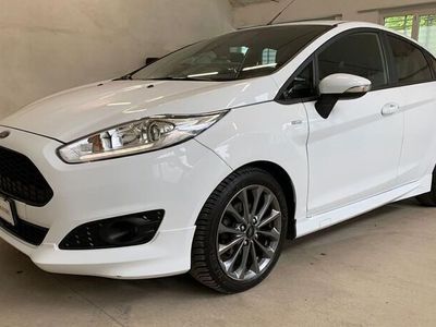 usata Ford Fiesta 1.5 TDCi 75CV 5 porte ST-Line