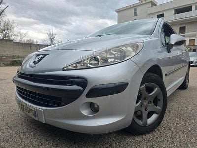 Usata Peugeot 207 68 CV (50 kW) 2007 Argento Berlina