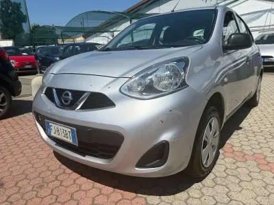 Usata Nissan Micra Acenta 80 CV (58 kW) 2017 Argento Utilitaria