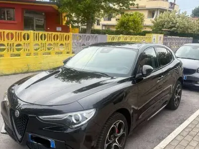 Usata Alfa Romeo Stelvio Veloce 209 CV (153 kW) 2020 SUV