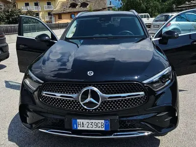 Usata Mercedes GLC300 Advanced Plus 197 CV (144 kW) 2025 Nero SUV