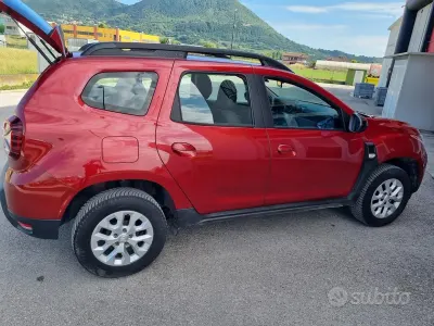 Usata Dacia Duster 116 CV (85 kW) 2021 Rosso SUV