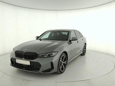 Usata BMW 320e M Sport 190 CV (139 kW) 2025 Grigio Berlina
