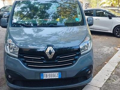 Usata Renault Trafic 120 CV (88 kW) 2016 Grigio Monovolume