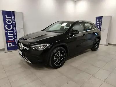 Usata Mercedes GLA250 150 CV (110 kW) 2022 Nero SUV