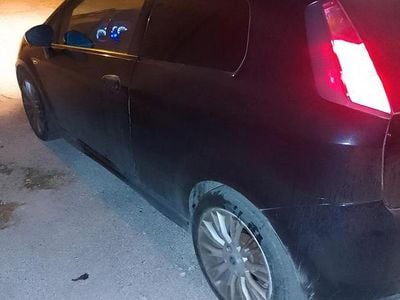 Usata Fiat Grande Punto 120 CV (88 kW) 2008 Nero Utilitaria