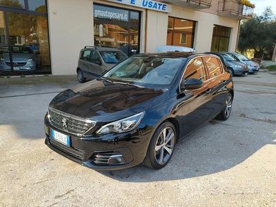 Usata Peugeot 308 GT-line 130 CV (95 kW) 2019 Nero Berlina