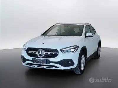 Usata Mercedes GLA220 190 CV (139 kW) 2022 Bianco SUV