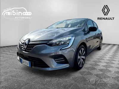 Usata Renault Clio Techno 101 CV (74 kW) 2023 Grigio Utilitaria