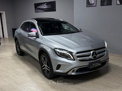 Usata Mercedes GLA200 136 CV (100 kW) 2016 Grigio SUV