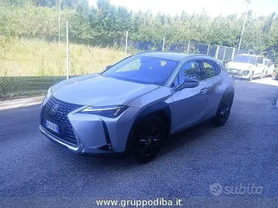Usata Lexus UX 152 CV (111 kW) 2023 SUV