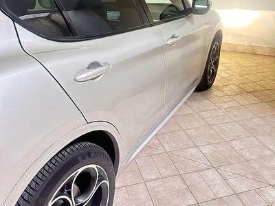 Usata Alfa Romeo Stelvio Veloce 209 CV (153 kW) 2020 Grigio SUV