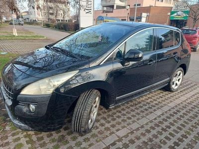 Usata 2011 Peugeot 3008 Active Monovolume | 3900 € (Buon prezzo)