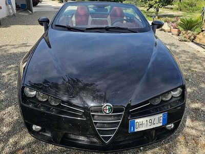 Nero Usata 2007 Alfa Romeo Spider Exclusive Cabrio | 15.300 € (Cara)