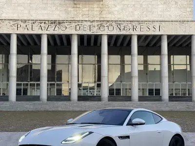 Usata Jaguar F-Type R-Dynamic 300 CV (220 kW) 2018 Coupé
