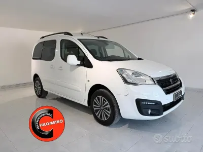 Usata Peugeot Partner Tepee 120 CV (88 kW) 2016 Bianco Monovolume