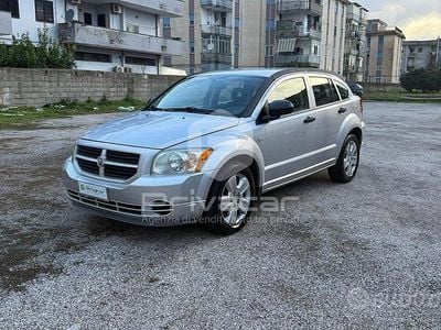 Usata Dodge Caliber SXT 140 CV (102 kW) 2006 Grigio Utilitaria