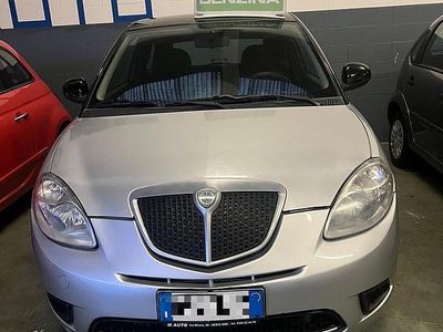 Usata Lancia Ypsilon 60 CV (44 kW) 2009 Grigio Utilitaria