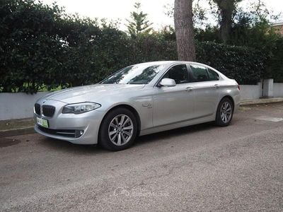 Usata BMW 525 Efficient Dynamics 218 CV (160 kW) 2012 Argento Berlina