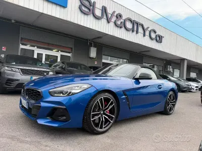 Usata BMW Z4 M Sport 258 CV (189 kW) 2023 Blu/azzurro Cabrio