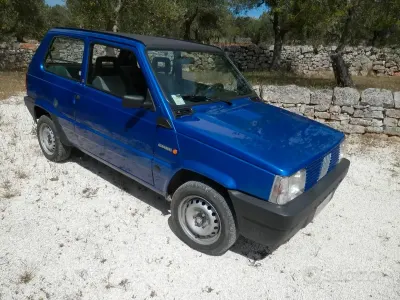 Usata Fiat 750 S 34 CV (25 kW) 1988 Blu Berlina