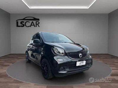 Usata Smart ForFour Passion 71 CV (52 kW) 2019 Nero Utilitaria
