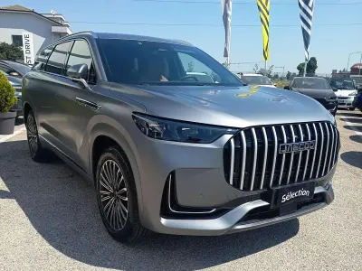 Nuova Jaecoo 8 143 CV (105 kW) 2026 Silver matte SUV