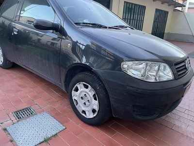 Usata Fiat Punto Active 60 CV (44 kW) 2006 Utilitaria