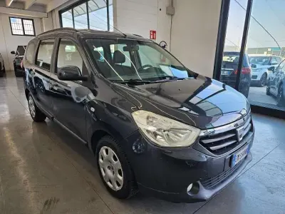 Begagnad Dacia Lodgy