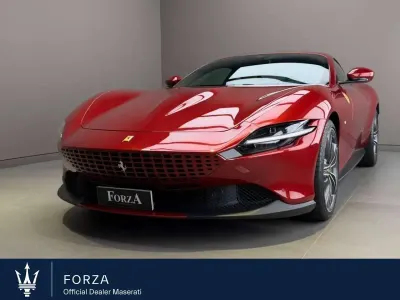Usata Ferrari Roma 620 CV (456 kW) 2021 Rosso fiorano Coupé