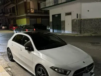 Usata Mercedes A200 150 CV (110 kW) 2019 Bianco Berlina