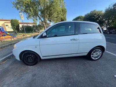 Usata Lancia Ypsilon