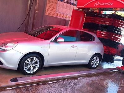 Usata Alfa Romeo Giulietta 105 CV (77 kW) 2013 Grigio Berlina