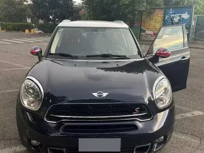 Usata Mini Cooper SD Countryman 143 CV (105 kW) 2015 Bluazzurro SUV