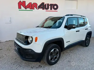 Usata Jeep Renegade Sport 120 CV (88 kW) 2017 Bianco SUV