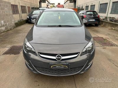 usata Opel Astra 5p 1.7 cdti Elective 110cv