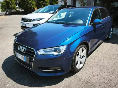 Usata Audi A3 Ambiente 150 CV (110 kW) 2015 Bluazzurro Berlina
