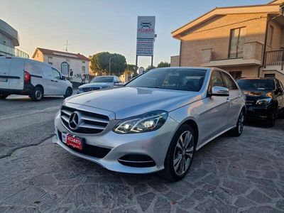 usata Mercedes E220 E220 BlueTEC 4Matic Automatic