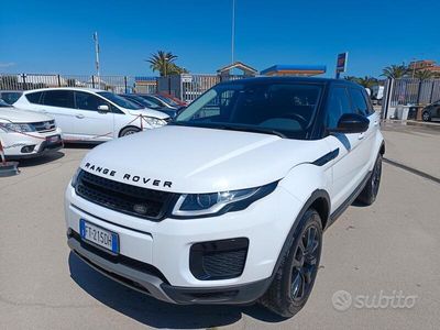 Usata Land Rover Range Rover evoque SE Dynamic 150 CV (110 kW) 2018 Bianco SUV